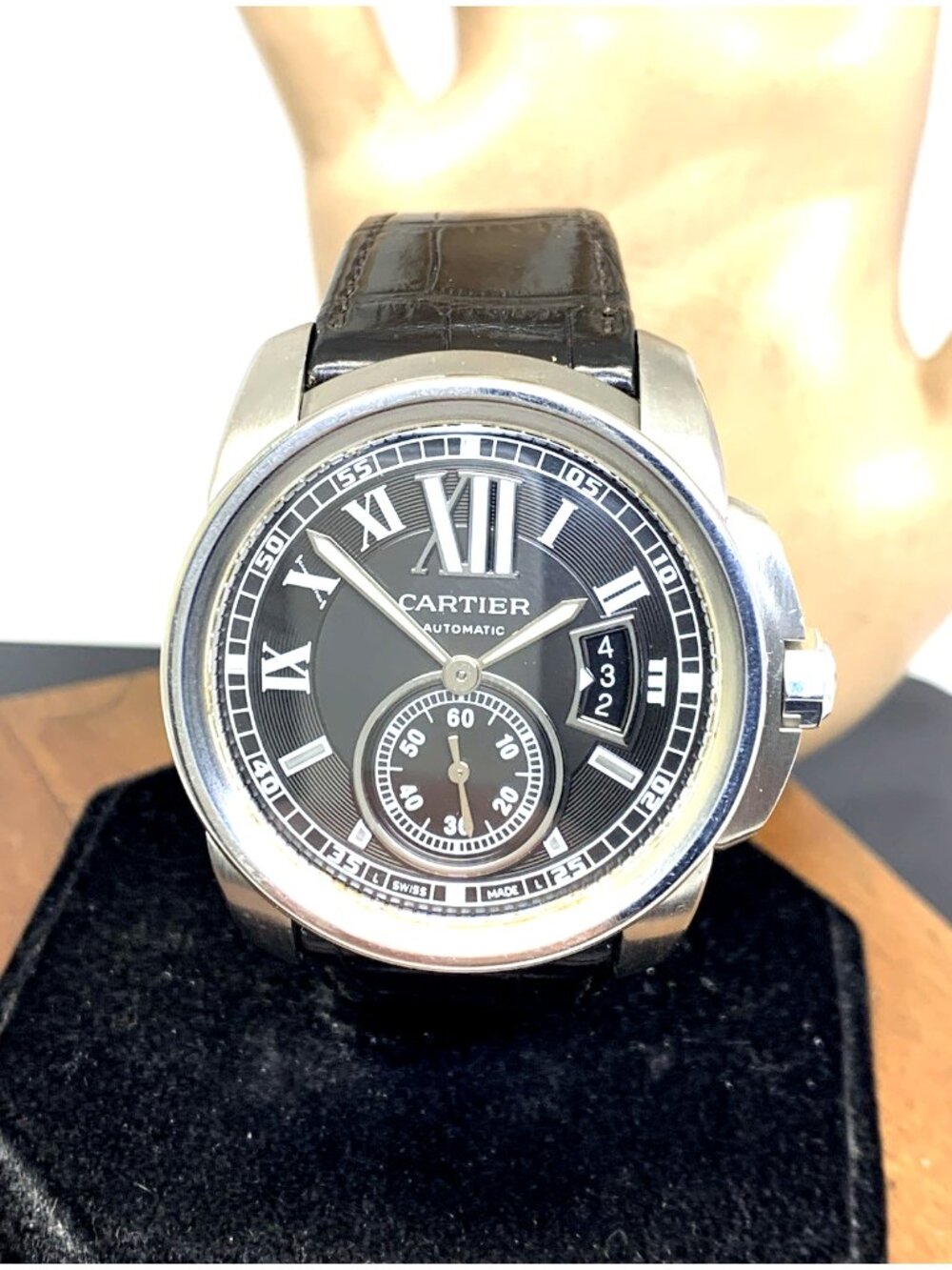 Cartier Calibre De Men's Watch W7100013 Swiss Automatic Black Dial Leather 42mm